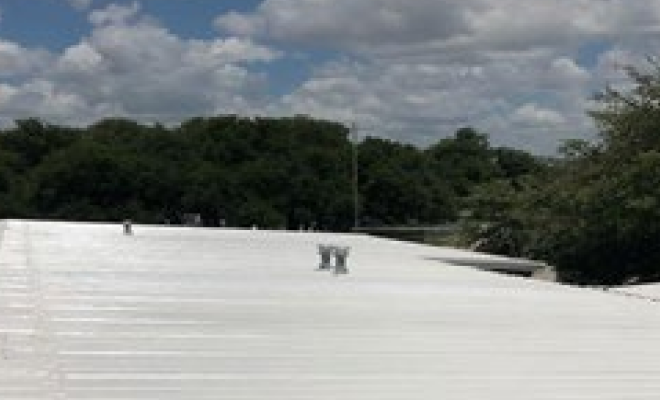 TropicalRoofing-ProjectProfile-IronCommunityCenter-Image2-Mobile