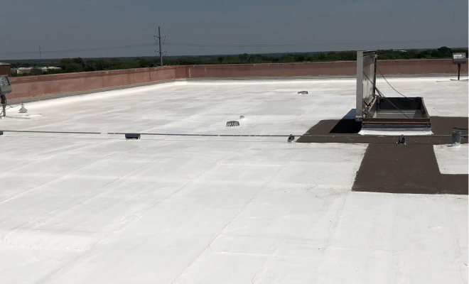 TropicalRoofing-ProjectProfile-TexasIndependentBank-Image3-Mobile